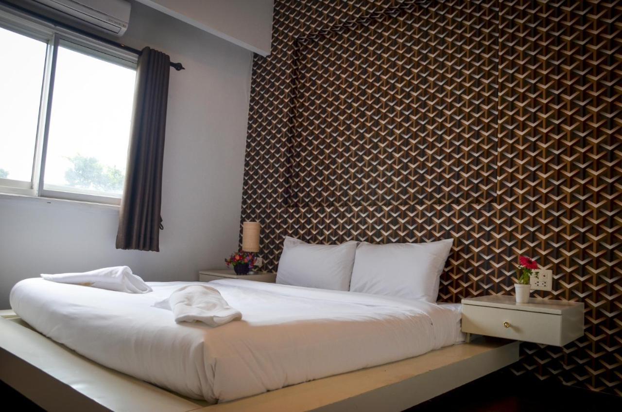 Fortune Sapphire Hotell Pattaya Exteriör bild