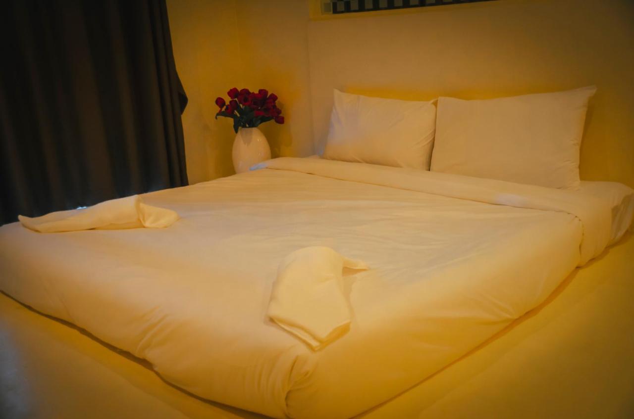 Fortune Sapphire Hotell Pattaya Exteriör bild