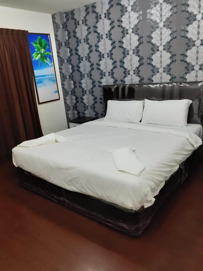 Fortune Sapphire Hotell Pattaya Exteriör bild